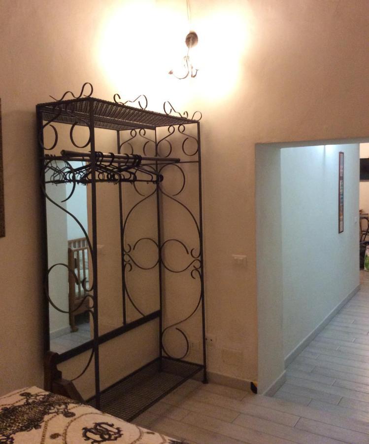 Ferienwohnung Casa Il Girasole Livorno Exterior foto